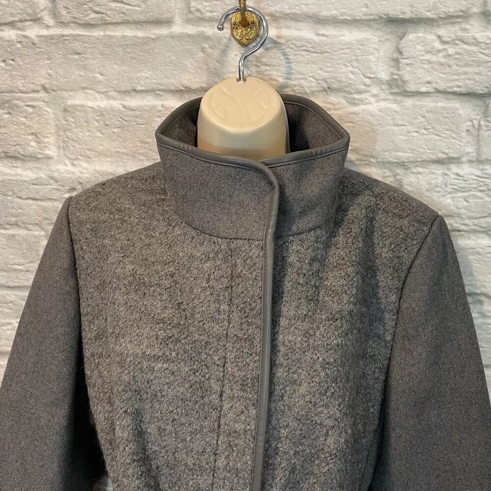 Vince Camuto Grey Two-Toned Long Coat | Size Small - 2 - Picture 5 of 11